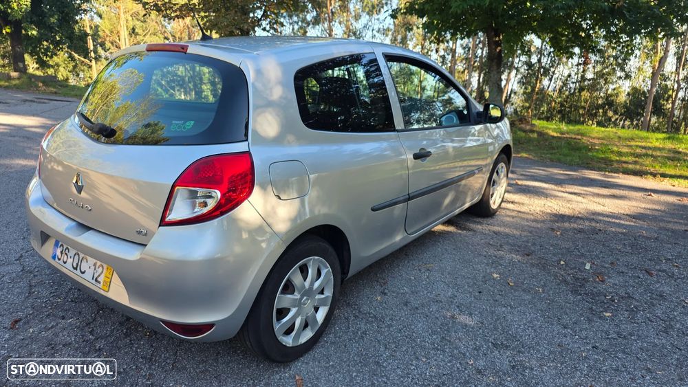 Renault Clio - 5