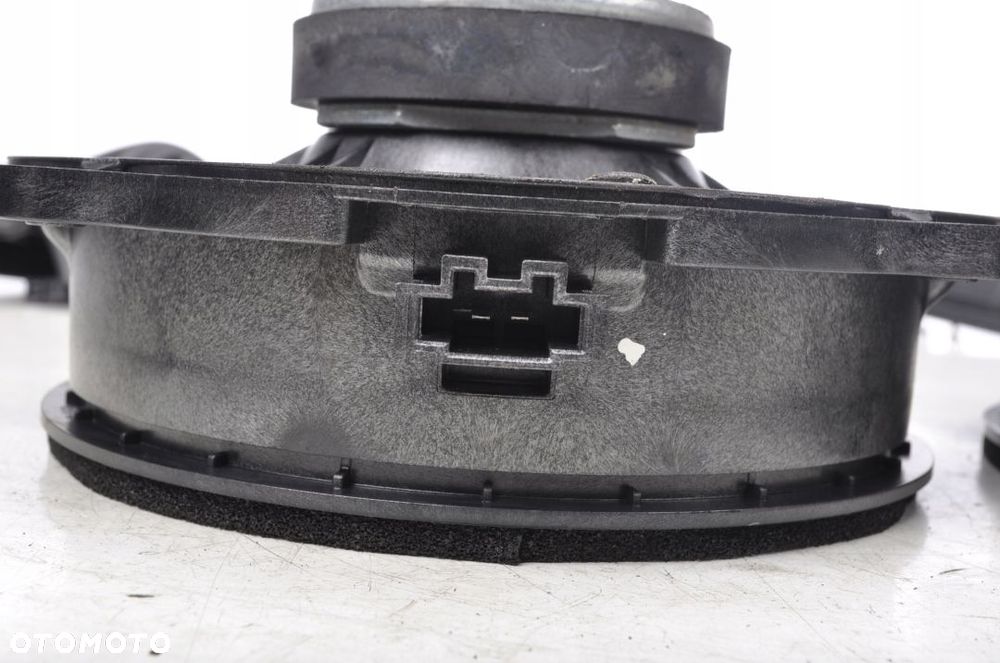 RANGE ROVER SPORT L320 GŁOŚNIKI WZMACNIACZ HARMAN - 13