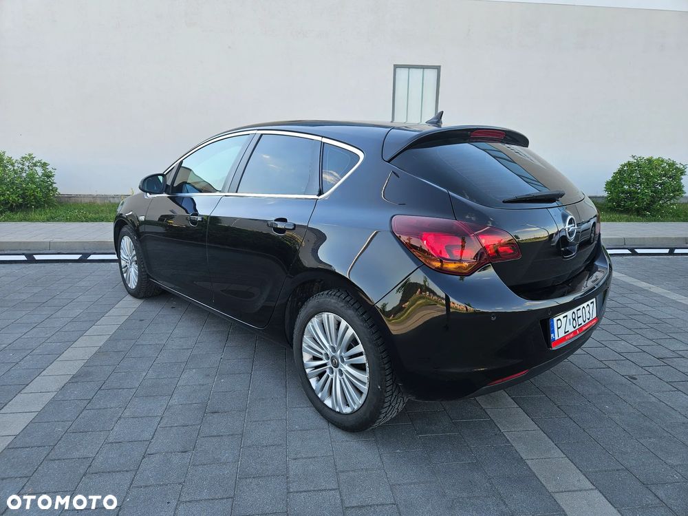 Opel Astra 1.7 CDTI Edition - 6