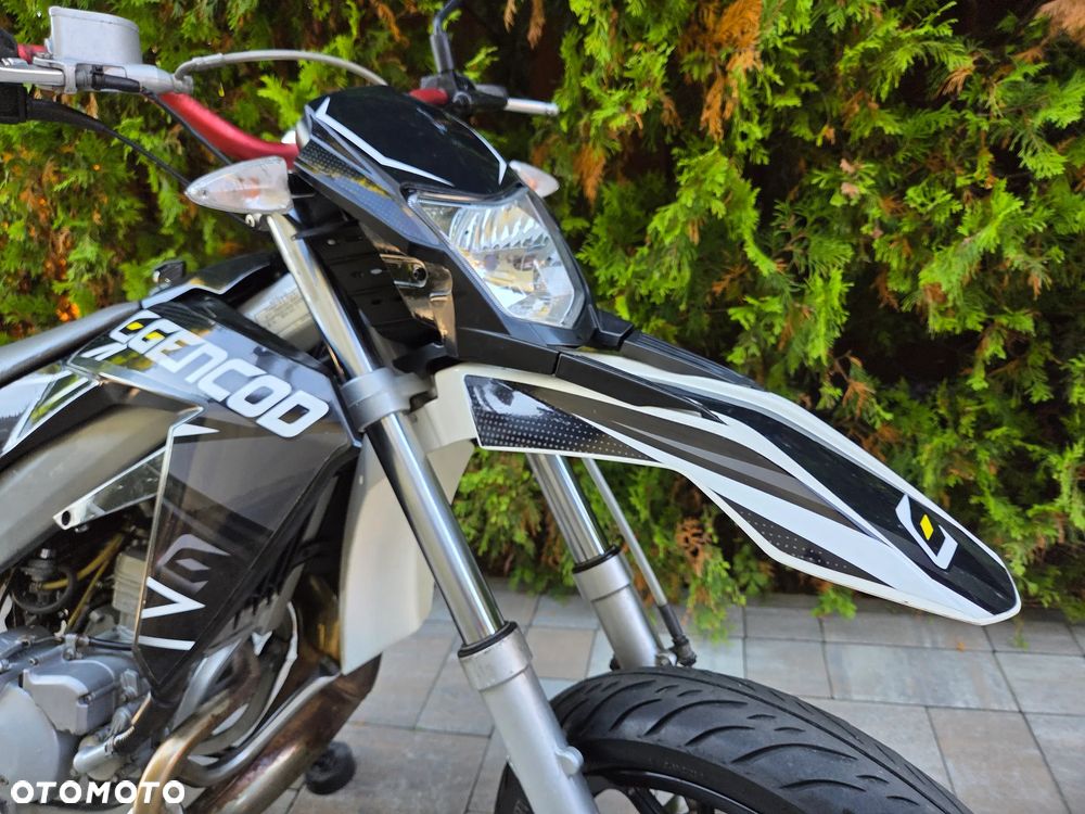 Aprilia SX - 16