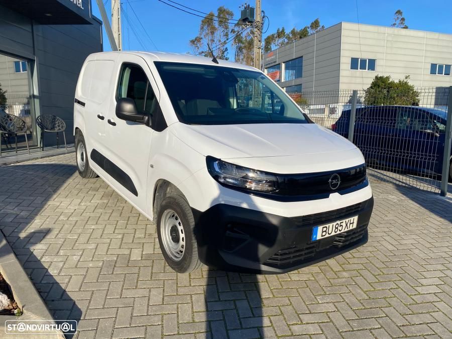 Opel Combo 1.5 D - 2