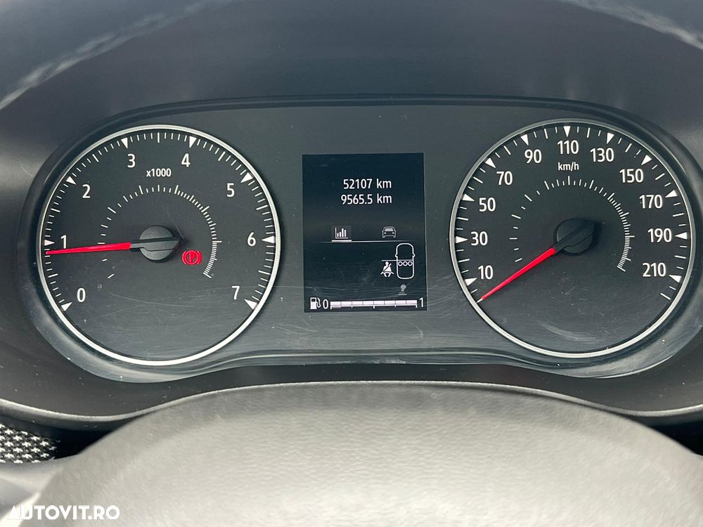 Dacia Sandero TCe 90 MT6 Comfort - 11