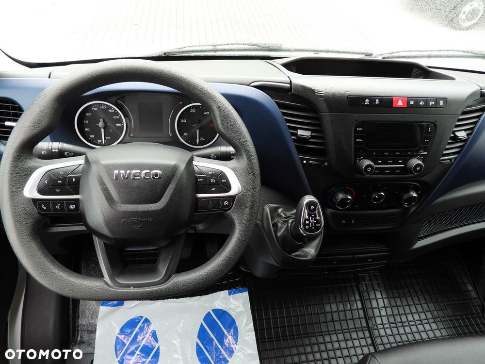 Iveco DAILY 35S14 FURGON CHŁODNIA -10*C ZASILANIE 230V TEMPOMAT AUTOMAT HI-MATIC KLIMATYZACJA  140KM - 33