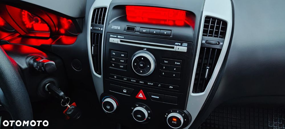 Kia Ceed - 19