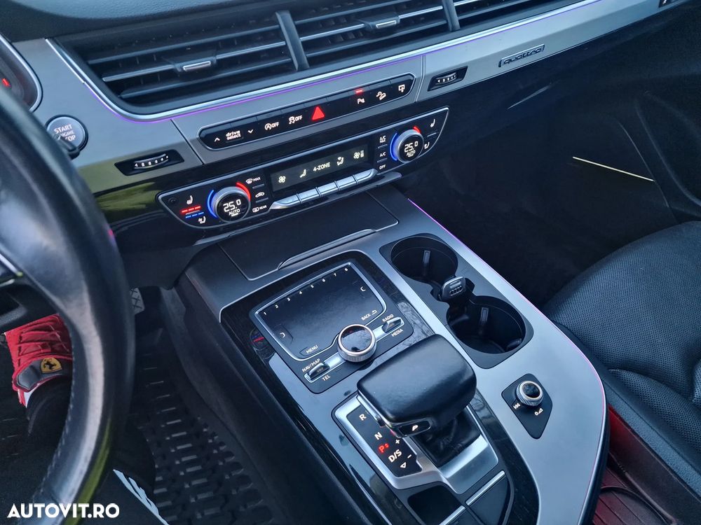 Audi Q7 3.0 TFSI Quattro Tiptronic - 8
