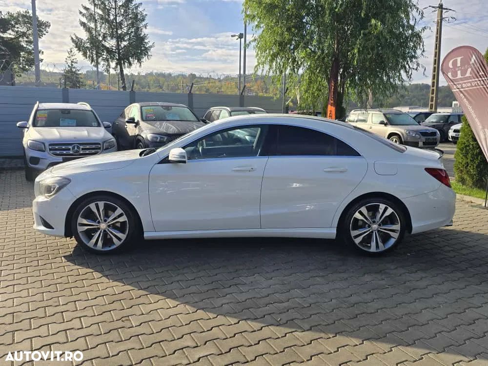 Mercedes-Benz CLA 180 Urban - 2