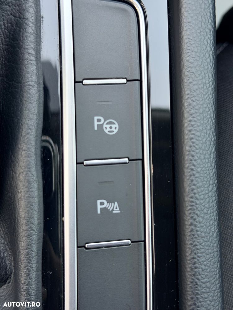 Volkswagen Passat - 9