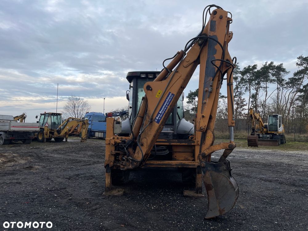 Case 695 Super R - 4