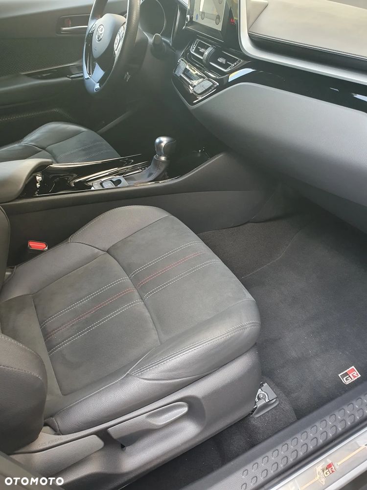 Toyota C-HR 2.0 Hybrid GR Sport - 12
