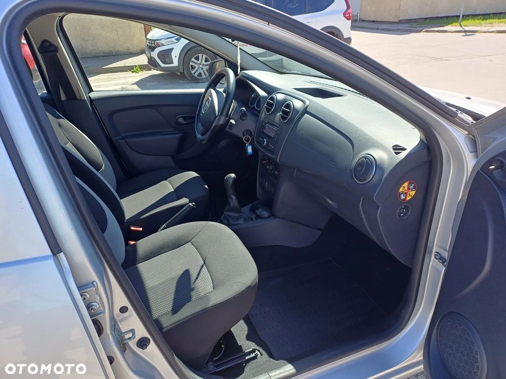 Dacia Sandero 1.2 16V Ambiance - 14