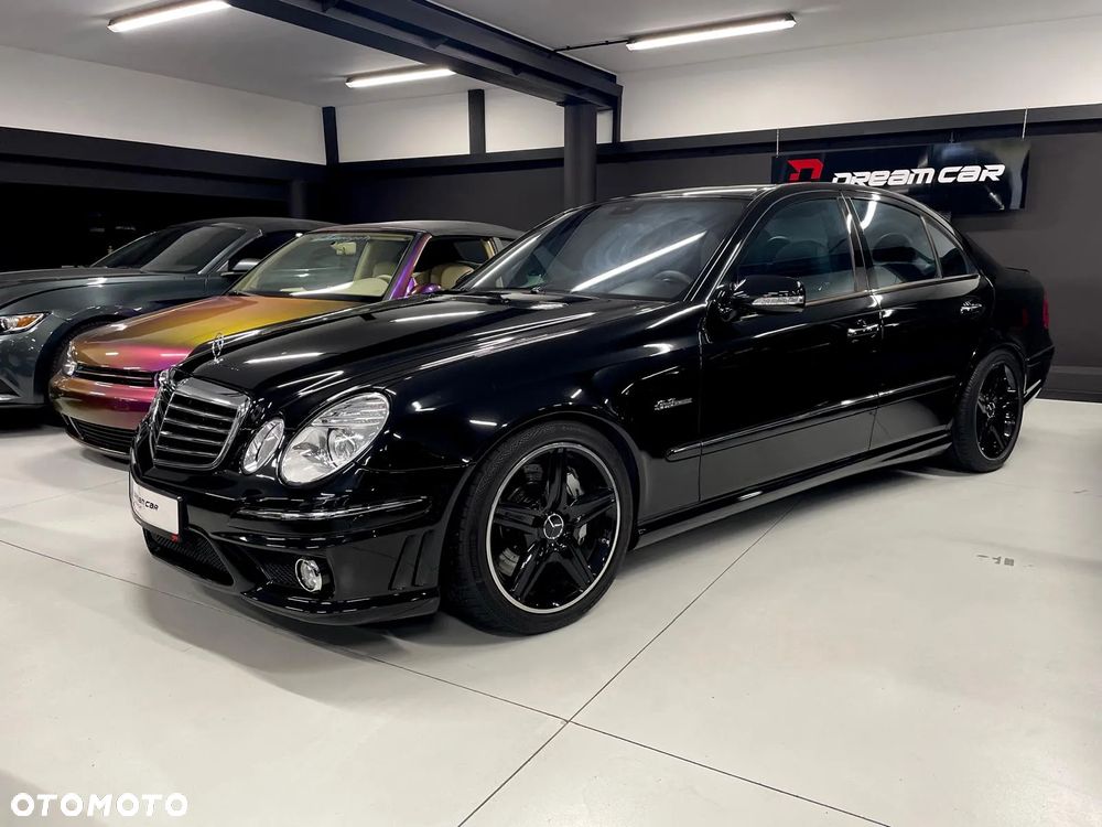 Mercedes-Benz Klasa E 63 AMG - 8