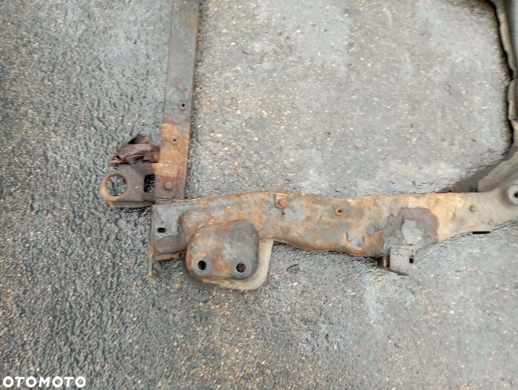 BELKA ZAWIESZENIA SANKI

 ALFA ROMEO
 159 I - 3
