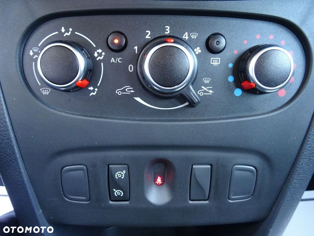 Dacia Sandero SCe 75 Comfort - 14