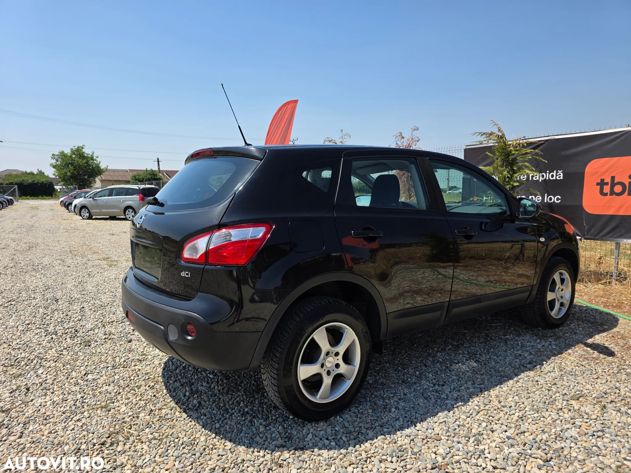 Nissan Qashqai 2.0 DCI DPF Tekna - 10