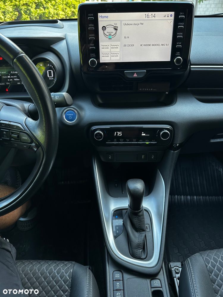 Toyota Yaris - 11