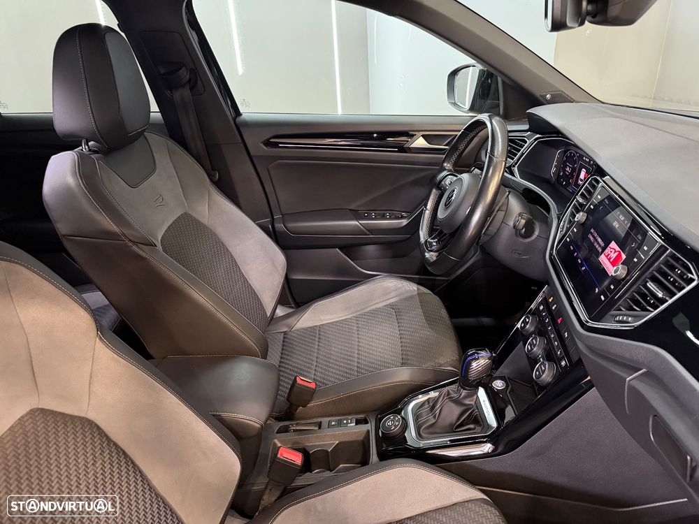 VW T-Roc 2.0 TSI OPF 4MOTION DSG - 6