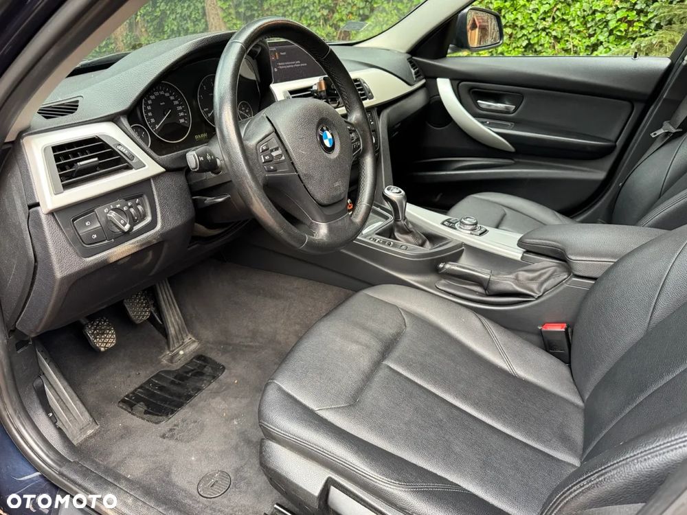 BMW Seria 3 318d - 6