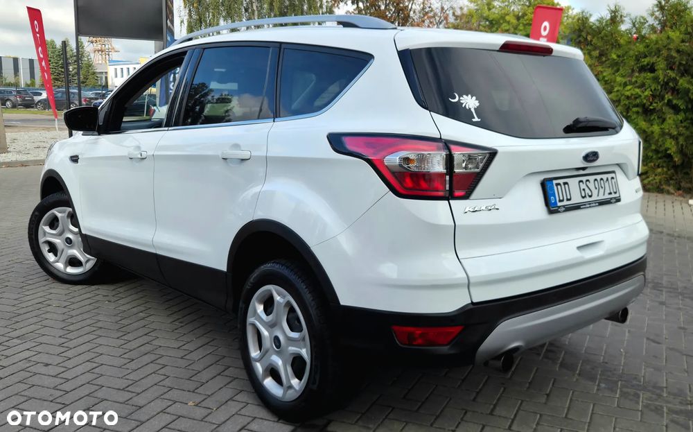 Ford Kuga 1.5 EcoBoost 2x4 Titanium - 12