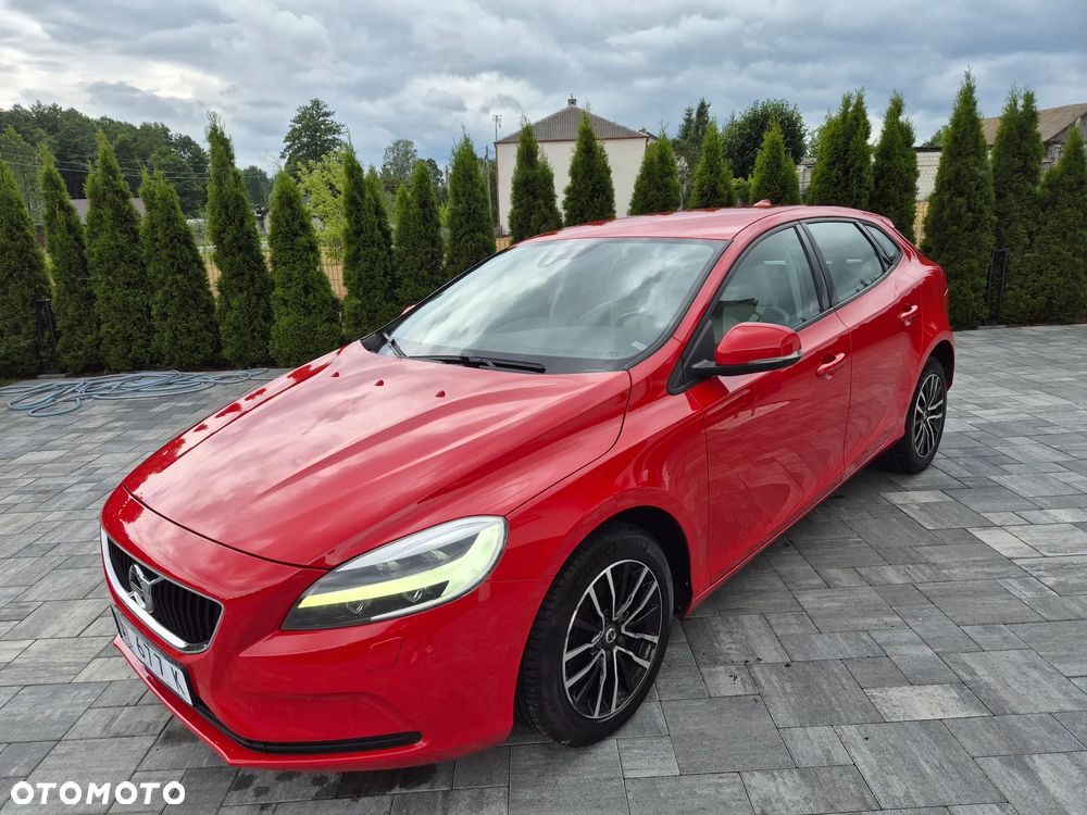 Volvo V40 T2 Drive-E Momentum - 29