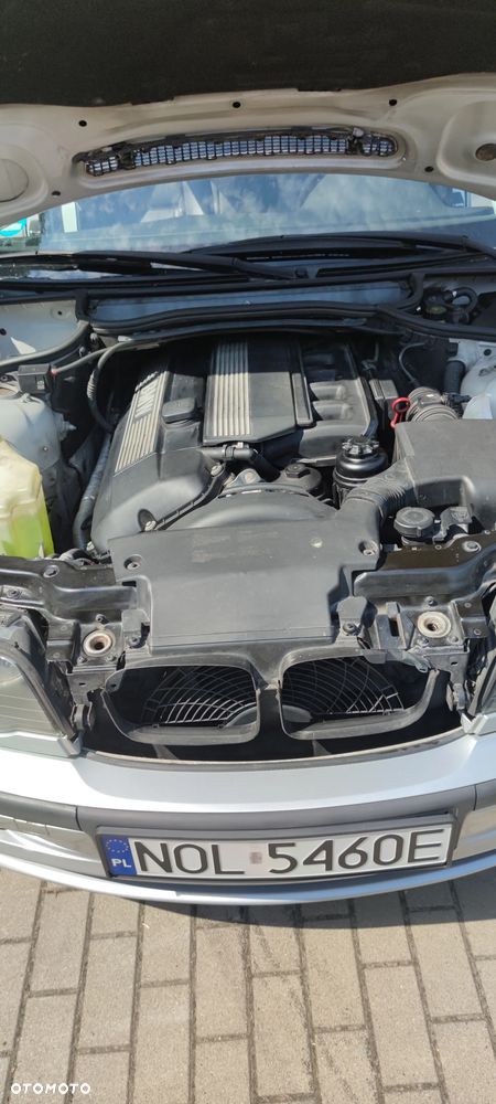 BMW Seria 3 - 14
