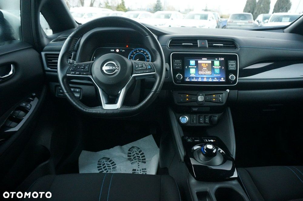 Nissan Leaf 62kWh N-Connecta - 11