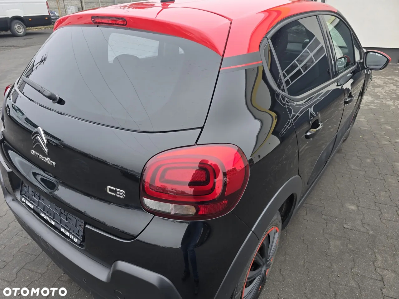 Citroën C3 Pure Tech 110 S&S EAT6 SHINE - 15
