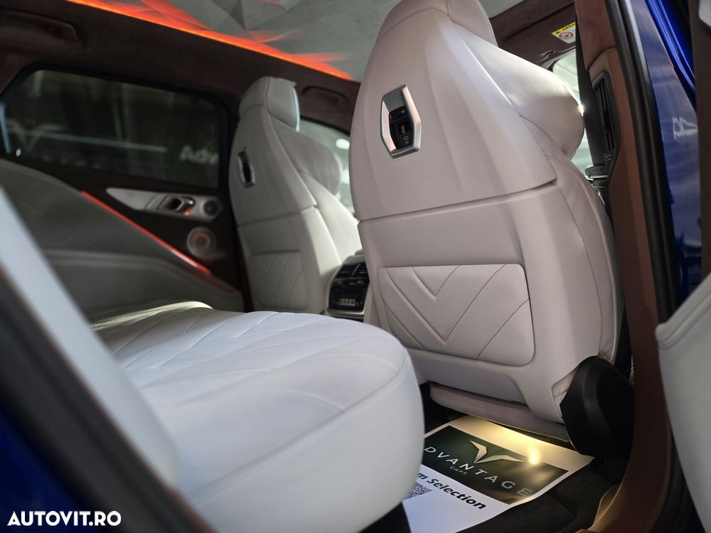 BMW XM 2023 — imagine 11