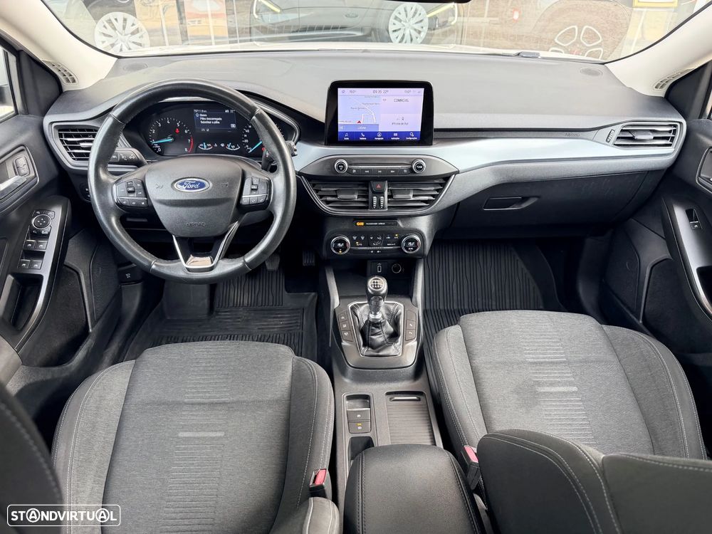Ford Focus SW 1.0 EcoBoost Active X - 21