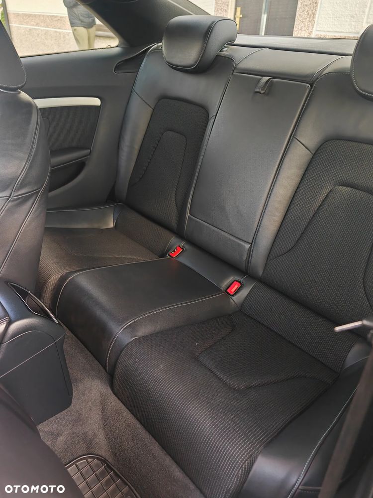 Audi A5 Coupé 2.0 TDI - 14