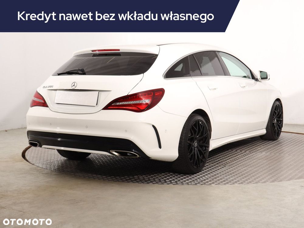 Mercedes-Benz CLA - 7