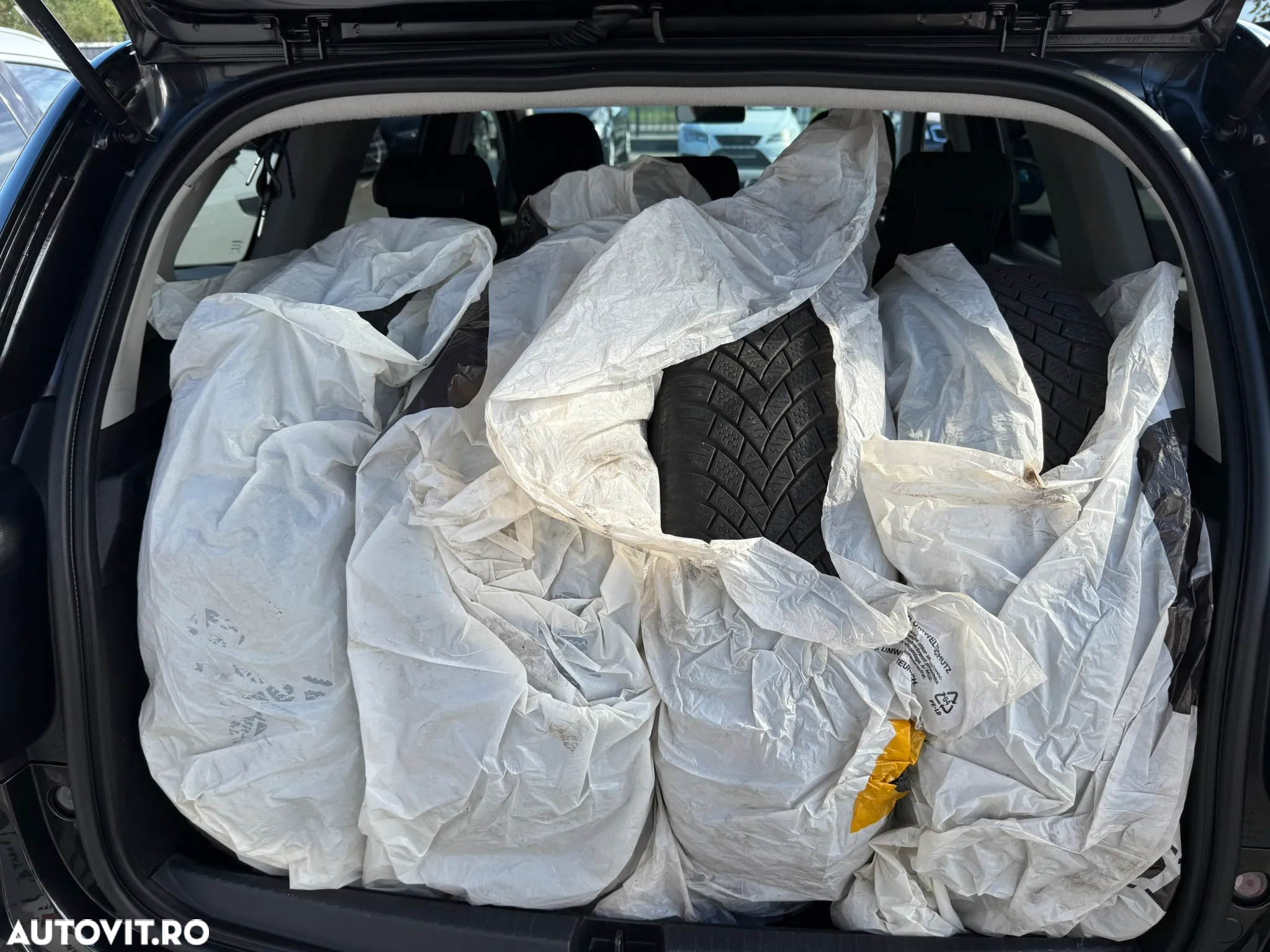 Dacia Duster 1.6 SCe Comfort - 29