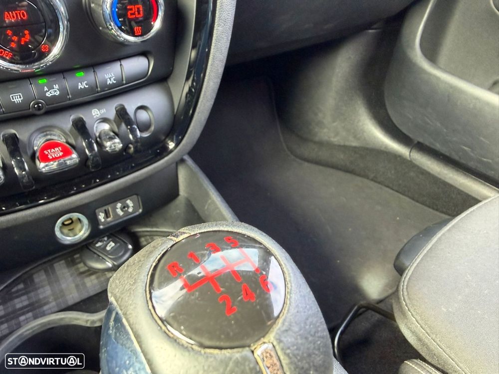 MINI Clubman One D - 26