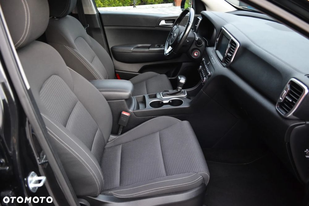 Kia Sportage 1.6 T-GDI AWD Vision - 8