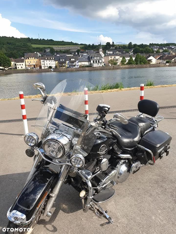 Harley-Davidson Touring Road King - 2