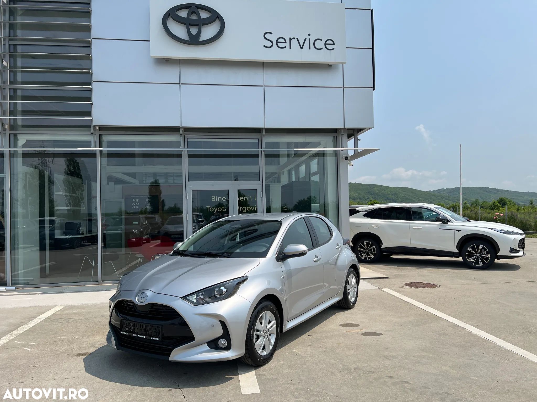 Toyota Yaris 1.5 116 CP HEV Active - 1
