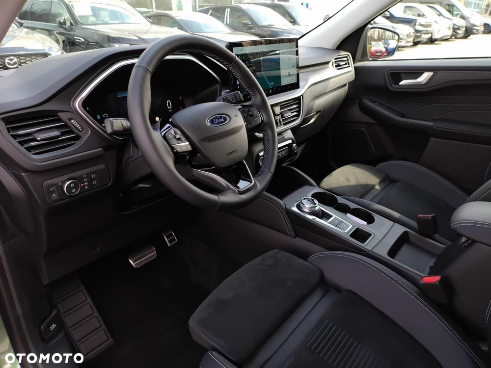 Ford Kuga 2.5P PHEV FWD Active X eCVT - 11