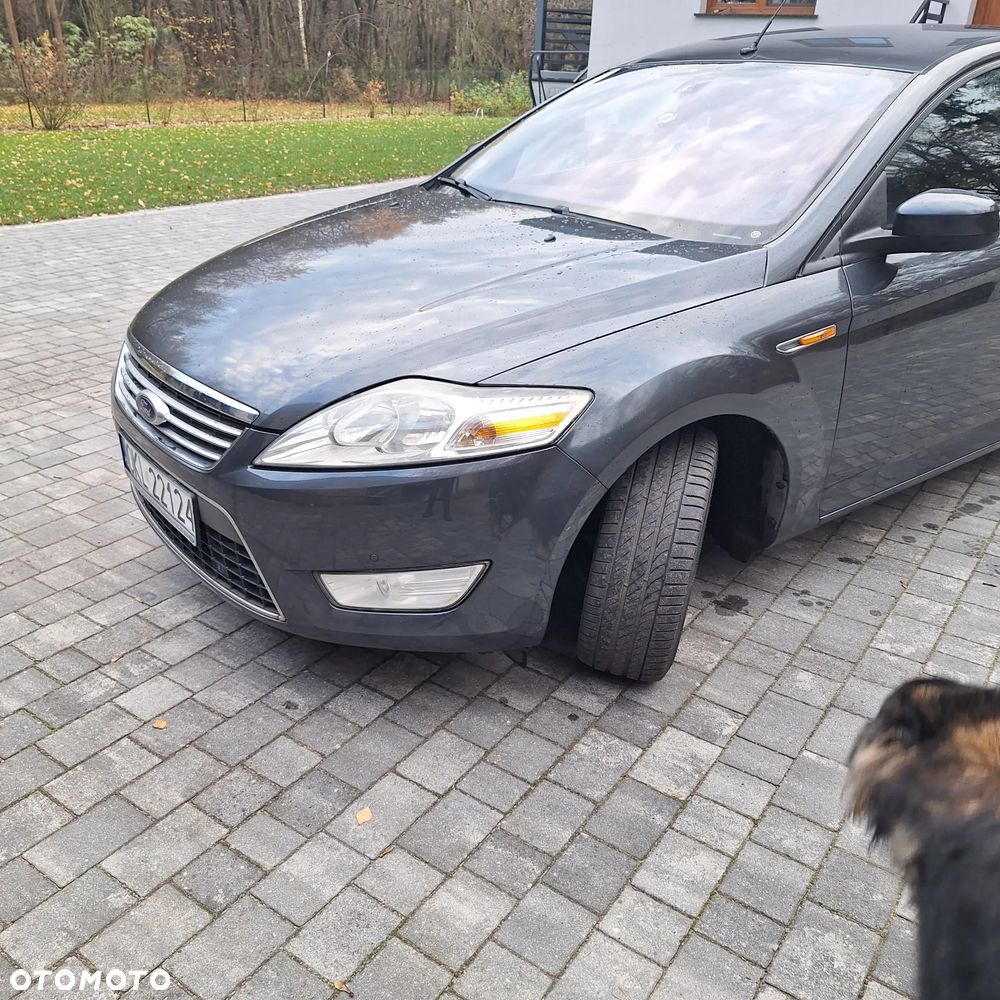 Ford Mondeo 2.0 TDCi Ghia - 11