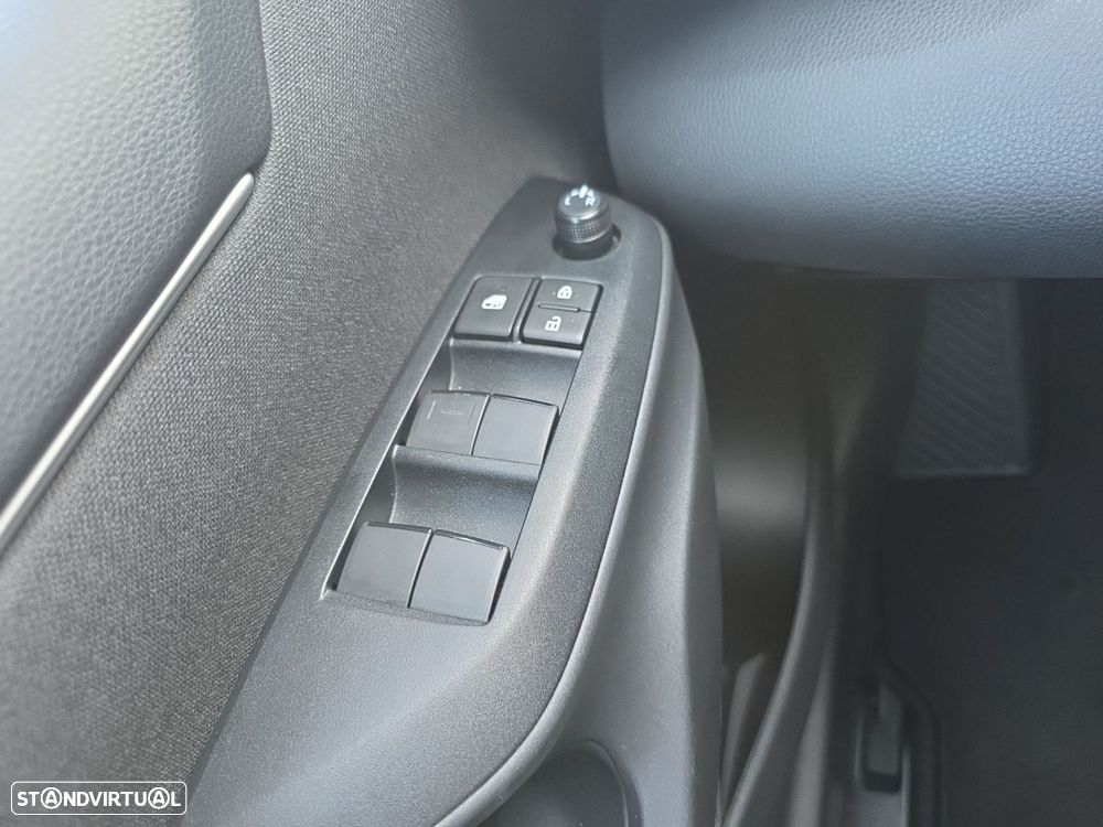 Toyota Yaris - 14