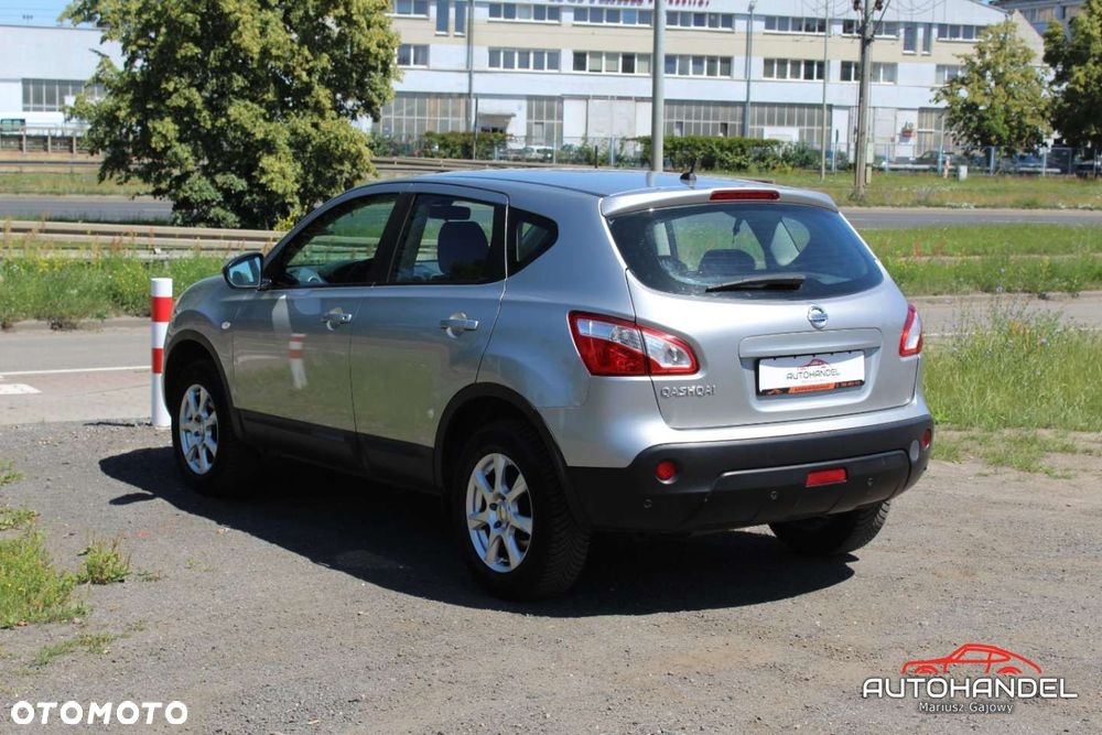 Nissan Qashqai - 4