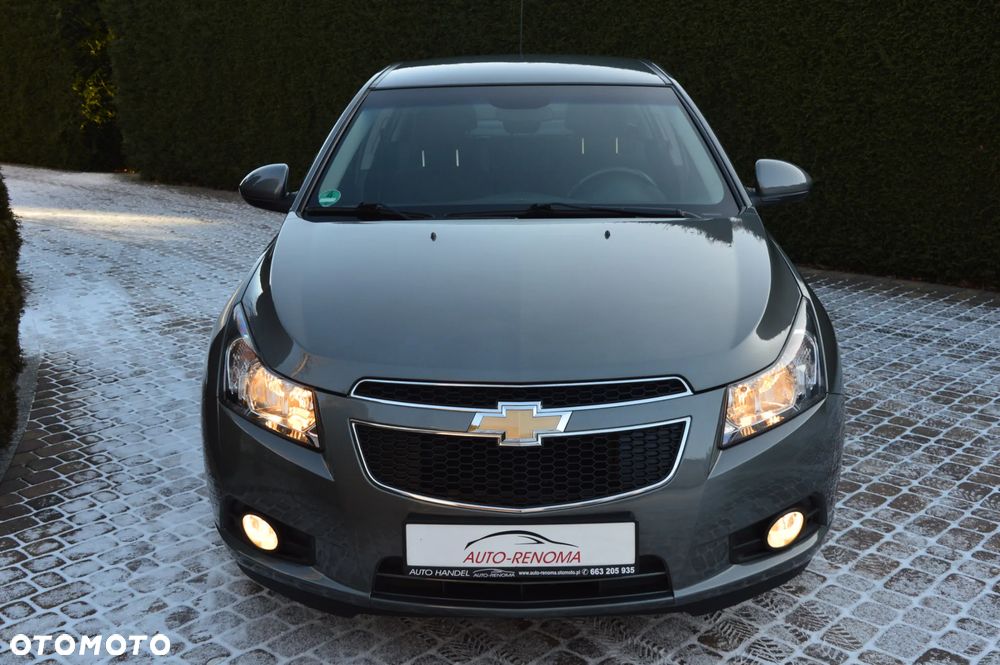 Chevrolet Cruze 1.8 LT+ - 32