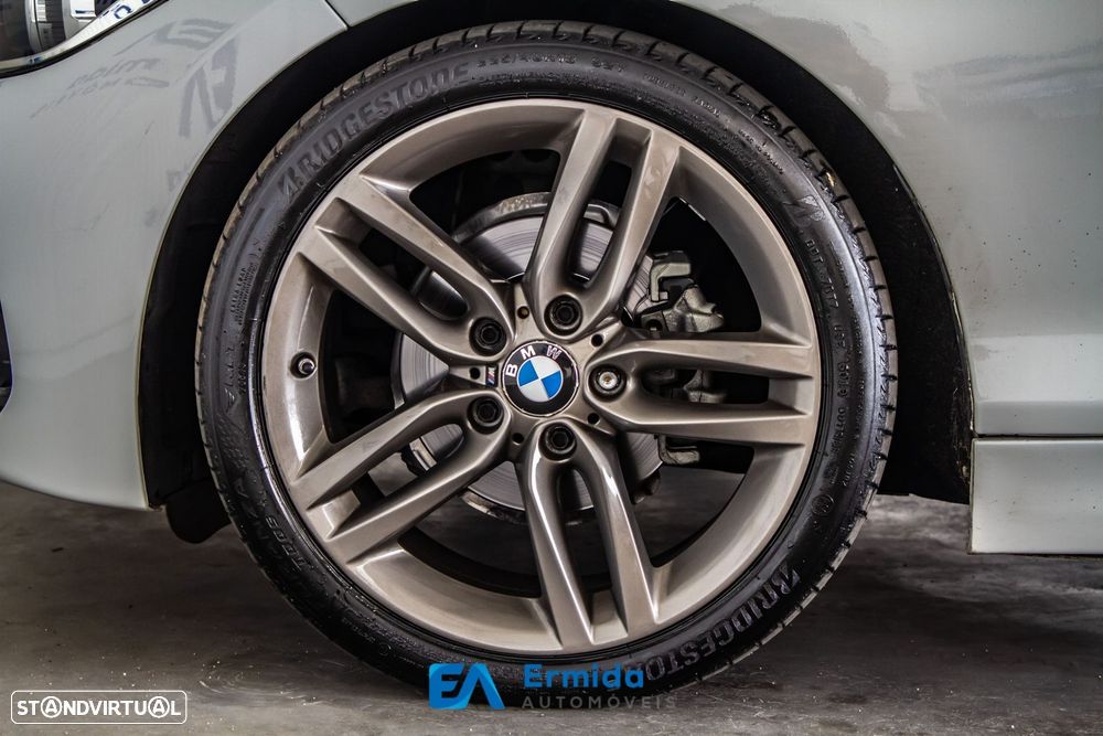BMW 116 d Pack M - 19