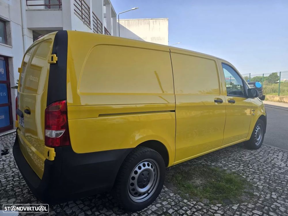 Mercedes-Benz eVito Tourer Longa PRO - 2