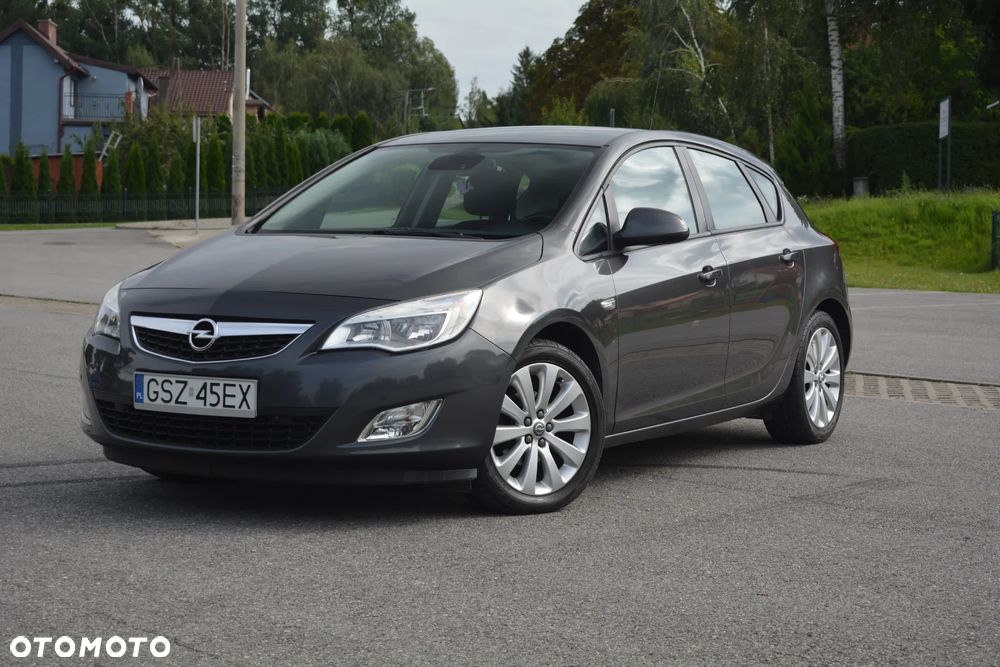 Opel Astra - 1