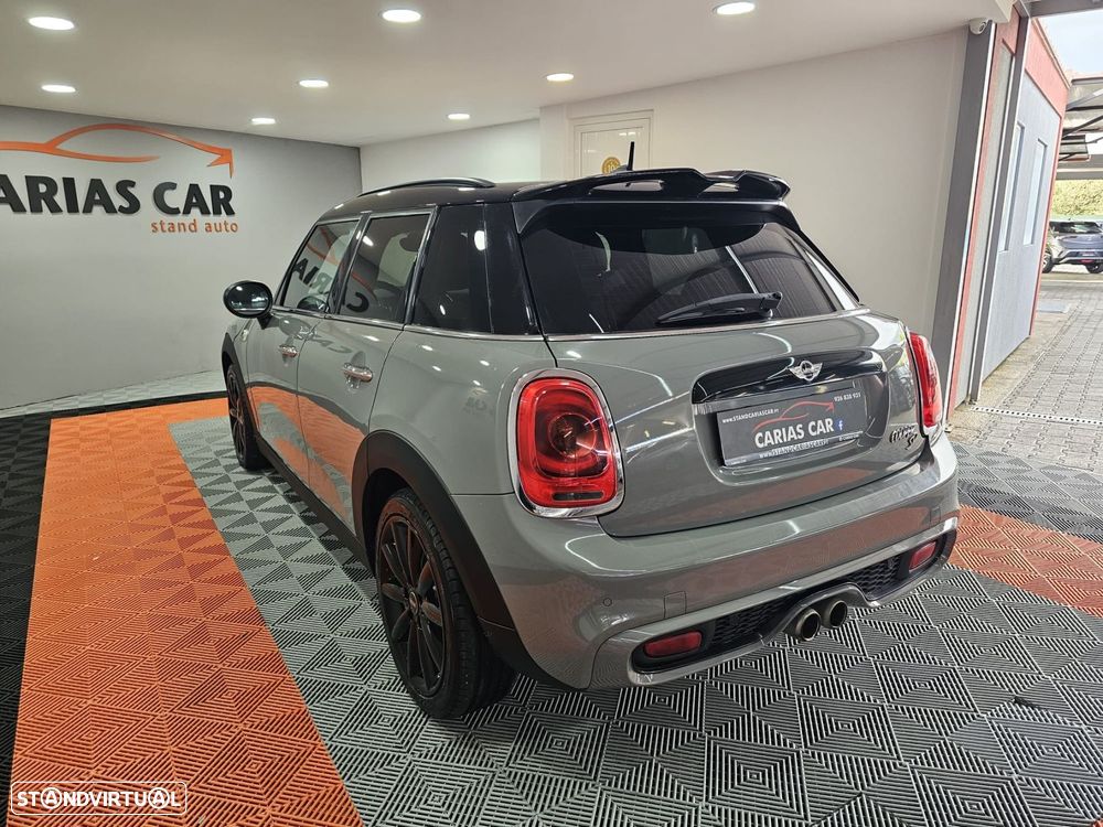 MINI 5 Portas Cooper SD Auto Desportiva - 6