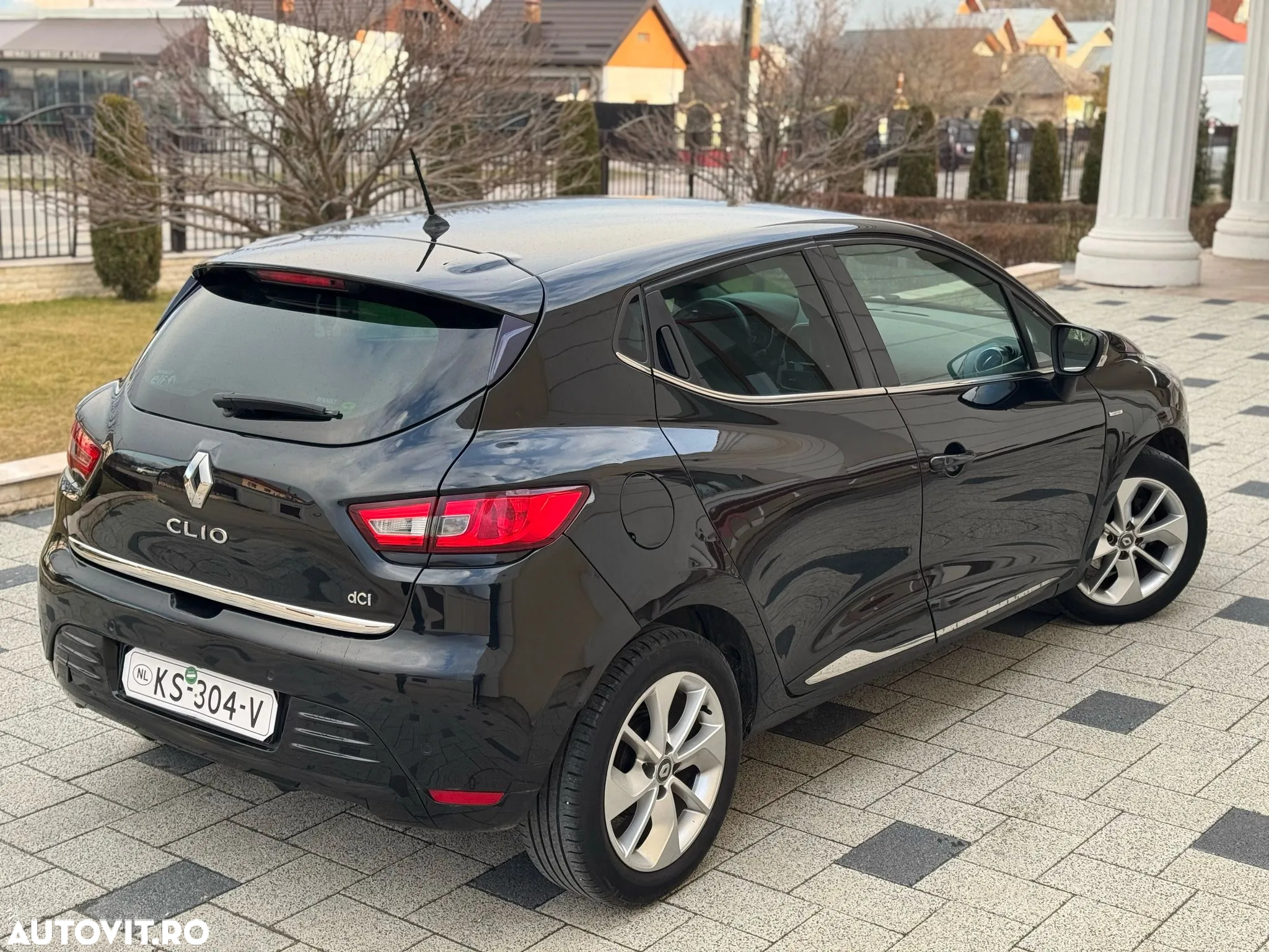 Renault Clio (Energy) dCi 90 Start & Stop LIMITED - 4