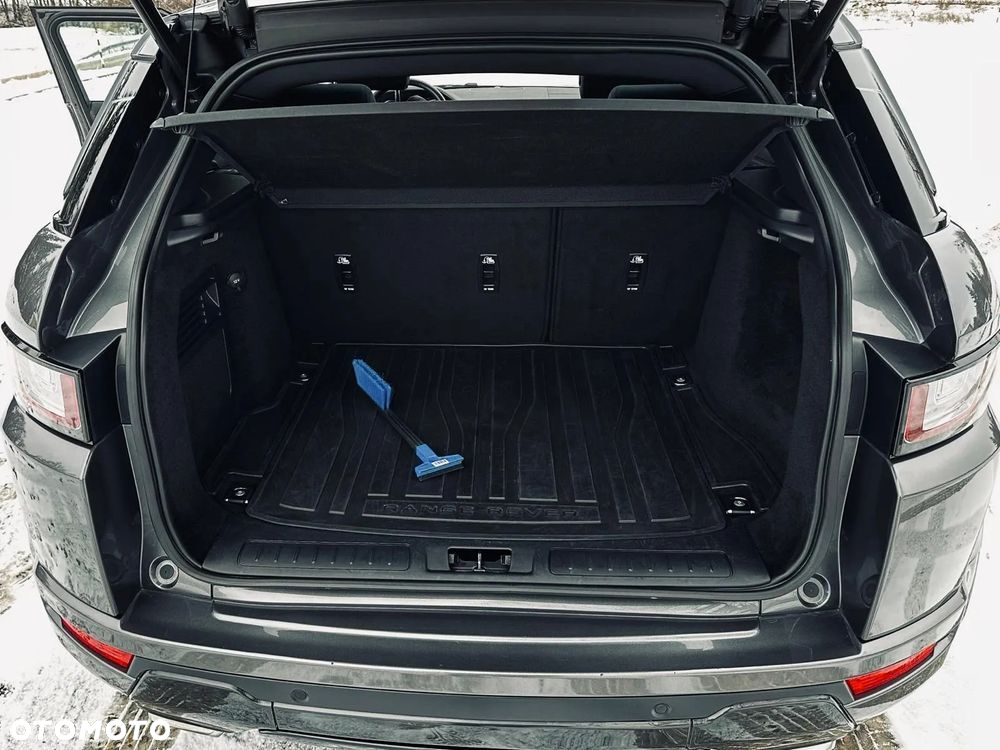 Land Rover Range Rover Evoque - 21