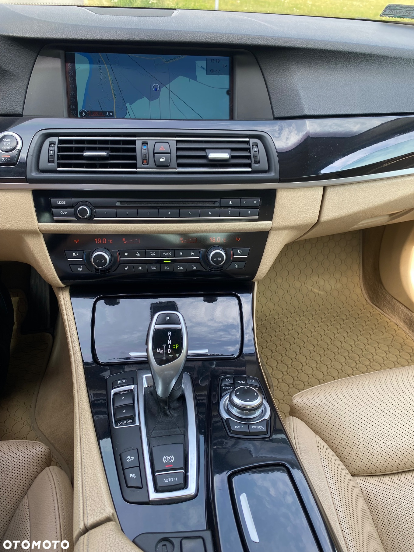 BMW Seria 5 530d xDrive - 18