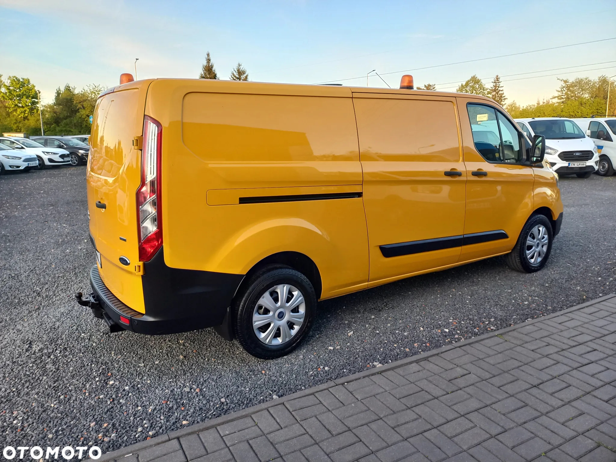 Ford Transit Custom - 9