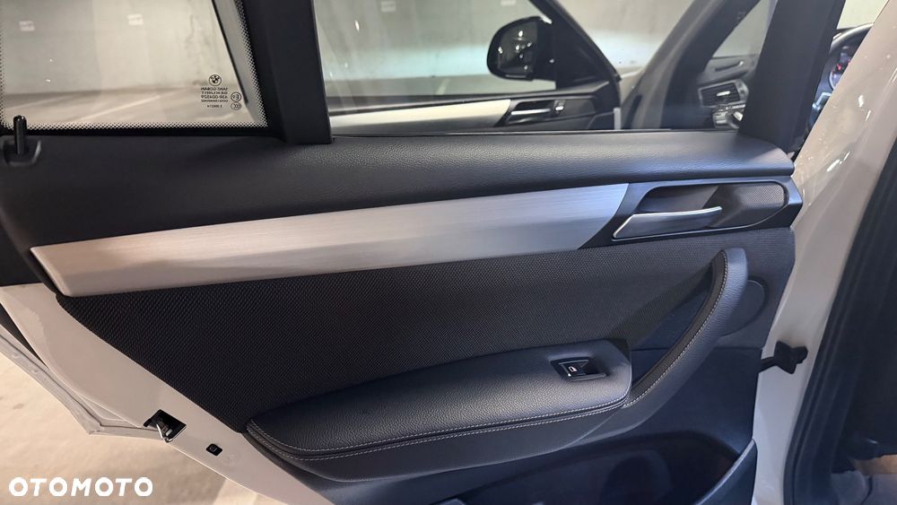 BMW X4 xDrive20d Edycja M Sport - 11