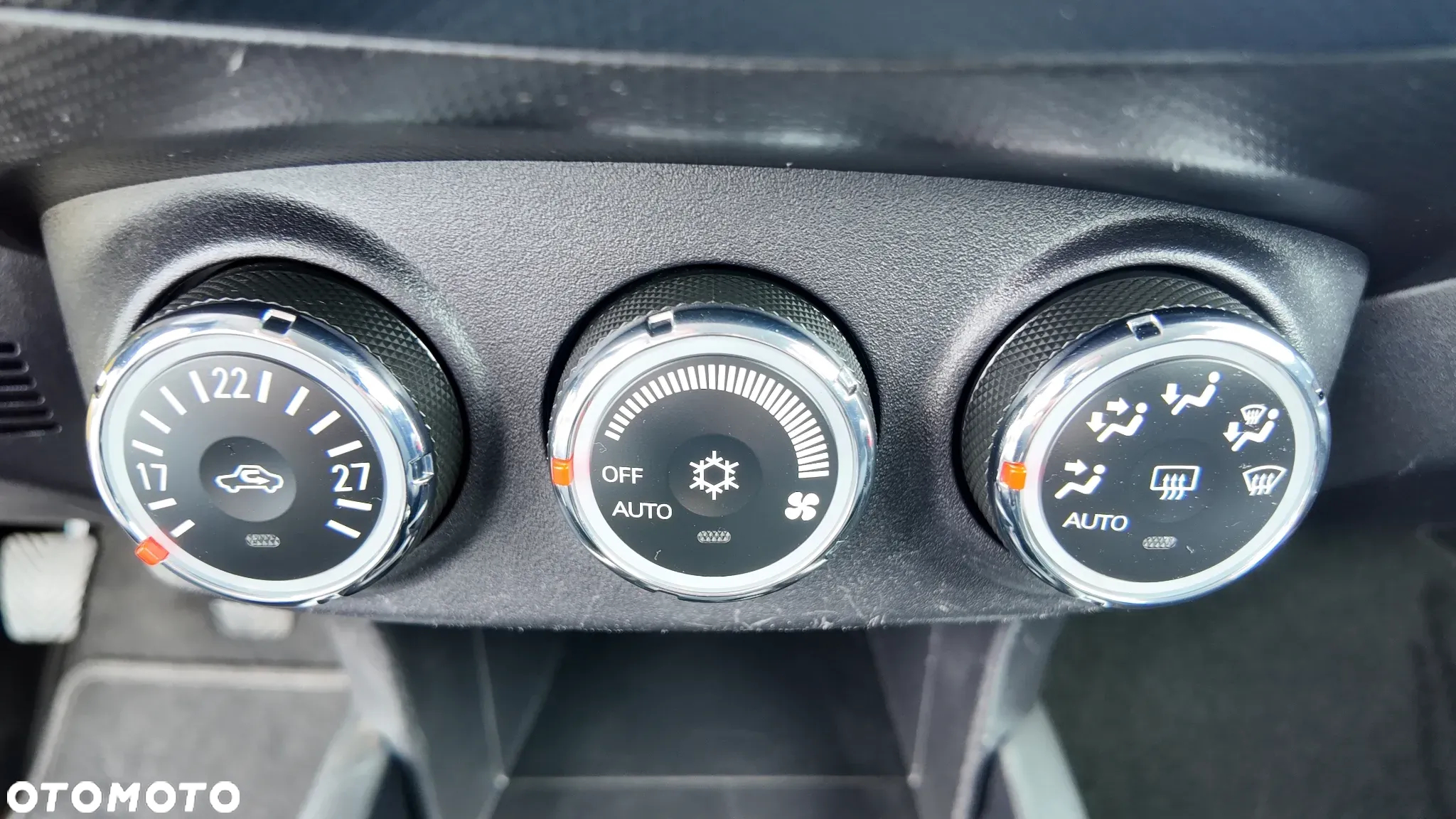Mitsubishi Outlander 2.0 2WD - 28
